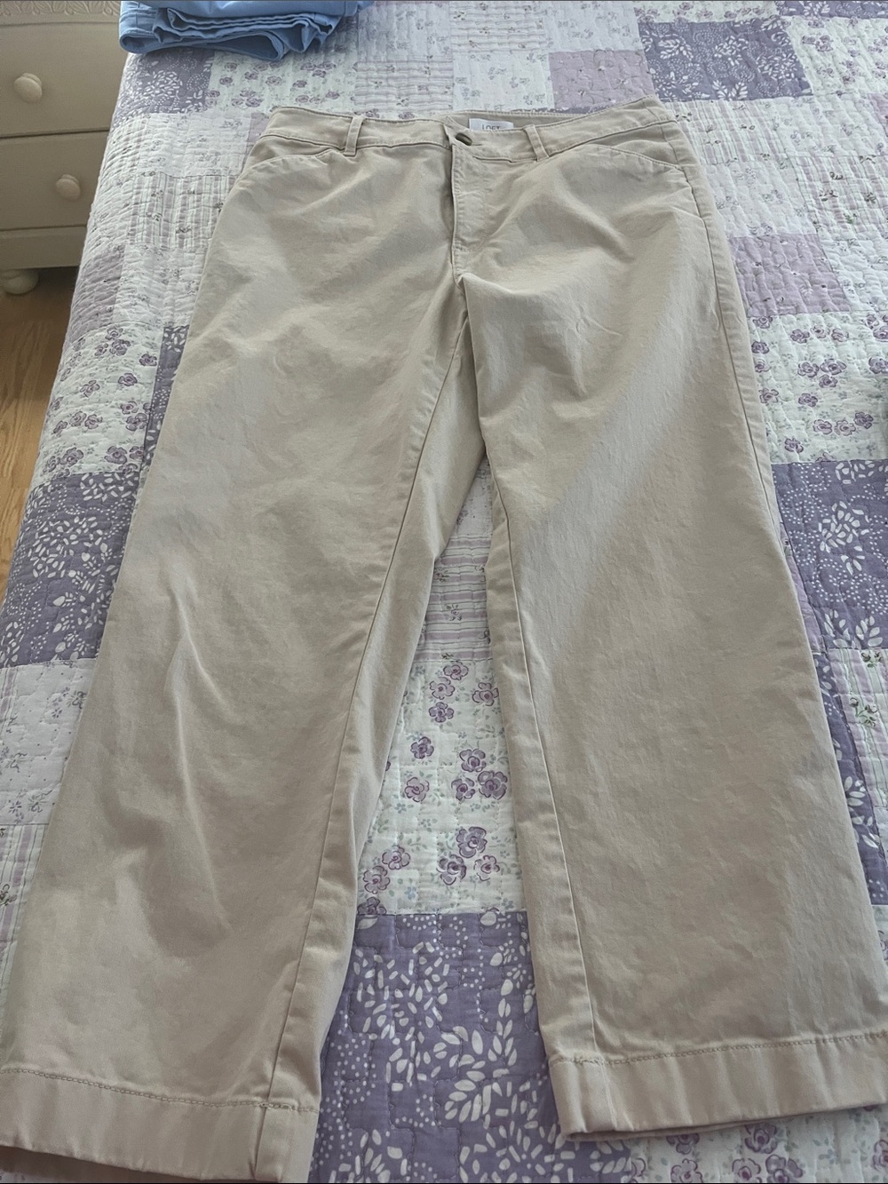 LOFT Straight-Leg Pants in Light Khaki